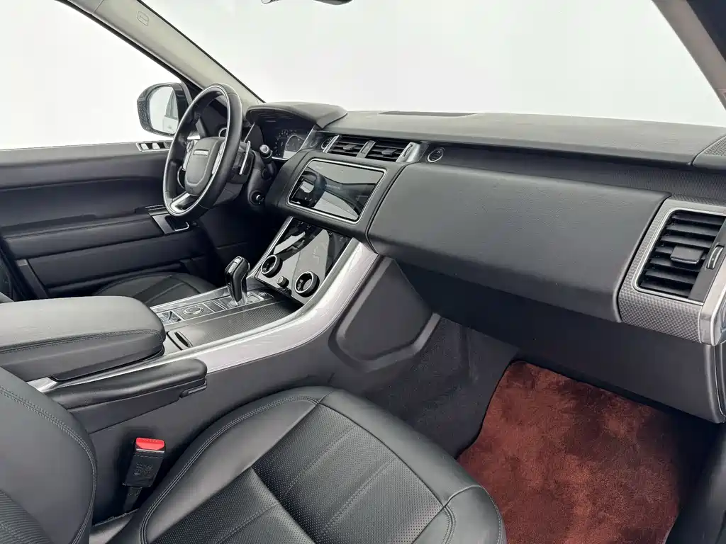 Land Rover Sport 2019 — фото 11