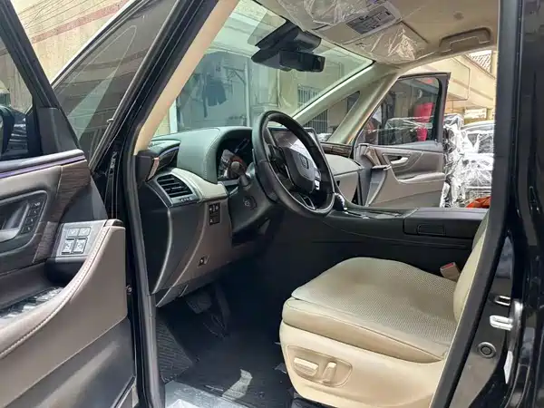 Toyota Vellfire 2026