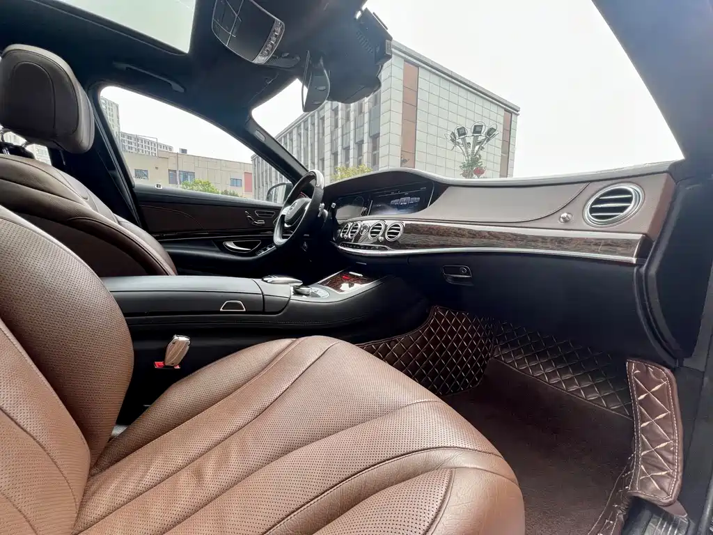 Mercedes-Benz S-Class 2017 — фото 19