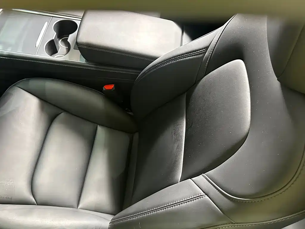 Tesla Model Y 2023 — фото 11
