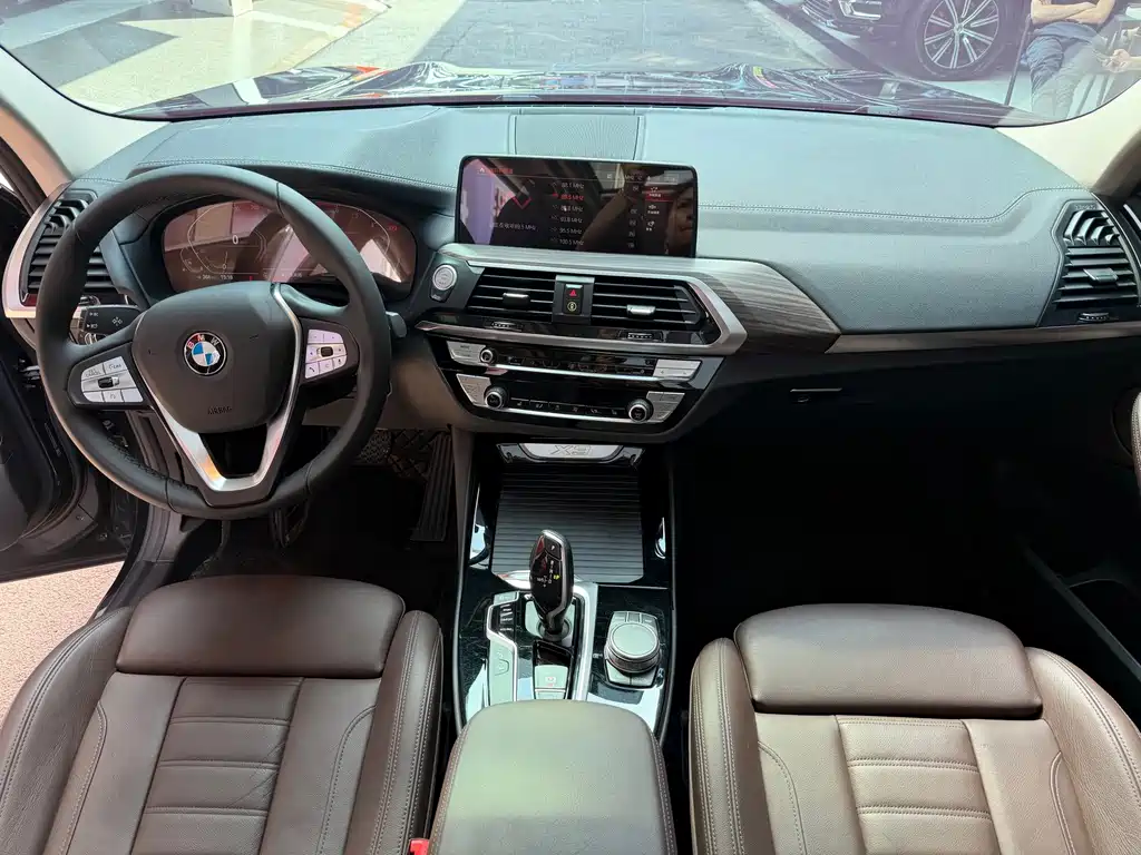 BMW X3 2021 — фото 12