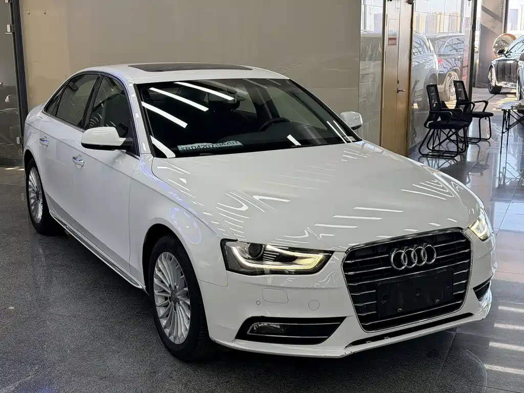 Audi A4L 2016