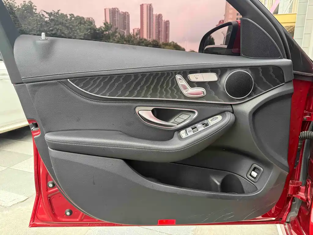 Mercedes-Benz C-Class 2018 — фото 12