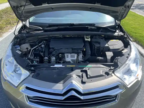 Citroën C4L 2016
