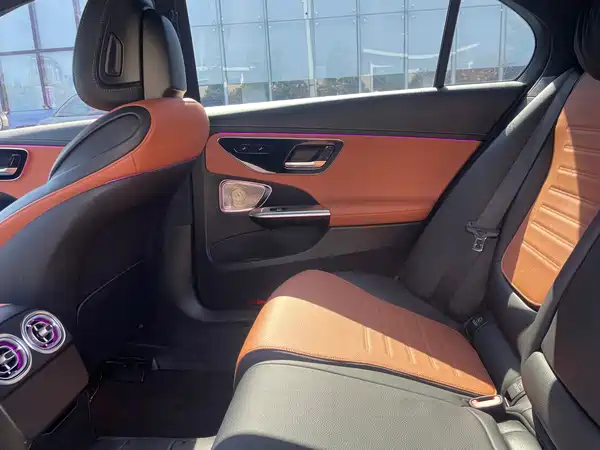 Mercedes-Benz C-Class 2021