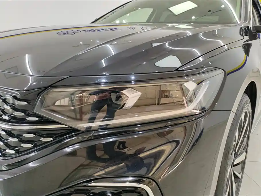 Volkswagen Passat 2022