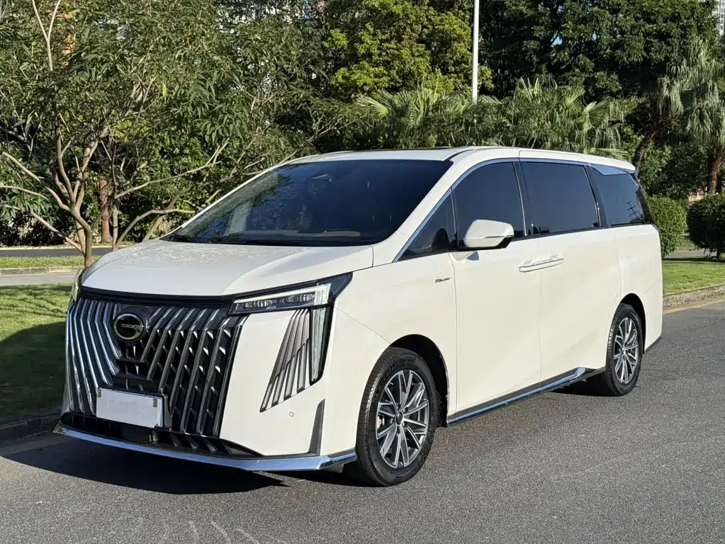 GAC Motor Trumpchi M8 2025 — фото 2