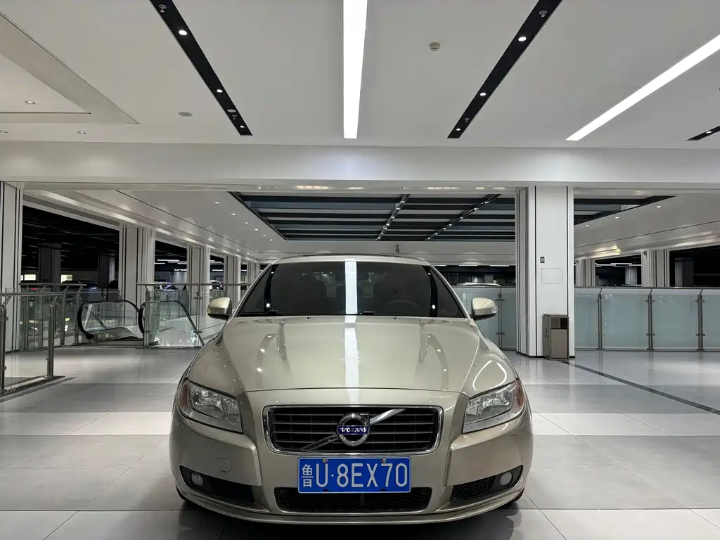 Volvo S80L 2010 — фото 2