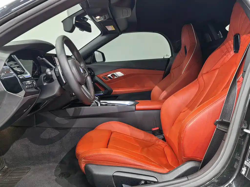 BMW Z4 2023 — фото 11