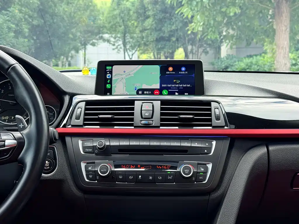 BMW 3 Series 2015 — фото 13