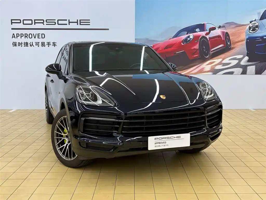 Porsche Cayenne Hybrid 2020 — фото 14
