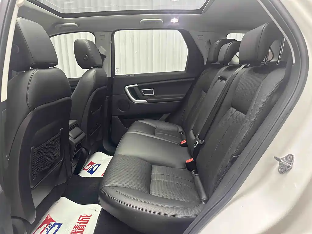 Land Rover Discovery Sport 2016 — фото 10