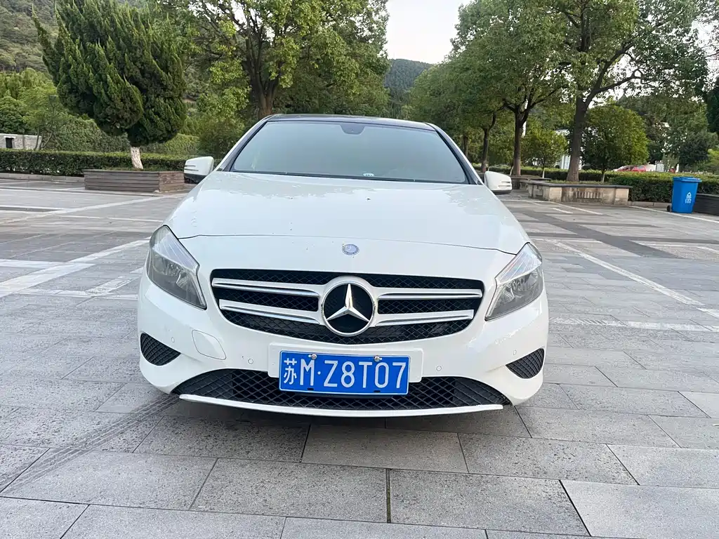 Mercedes-Benz A-Class 2015