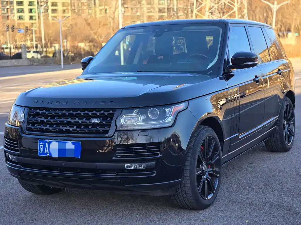 Land Rover Range Rover 2018 — фото 1