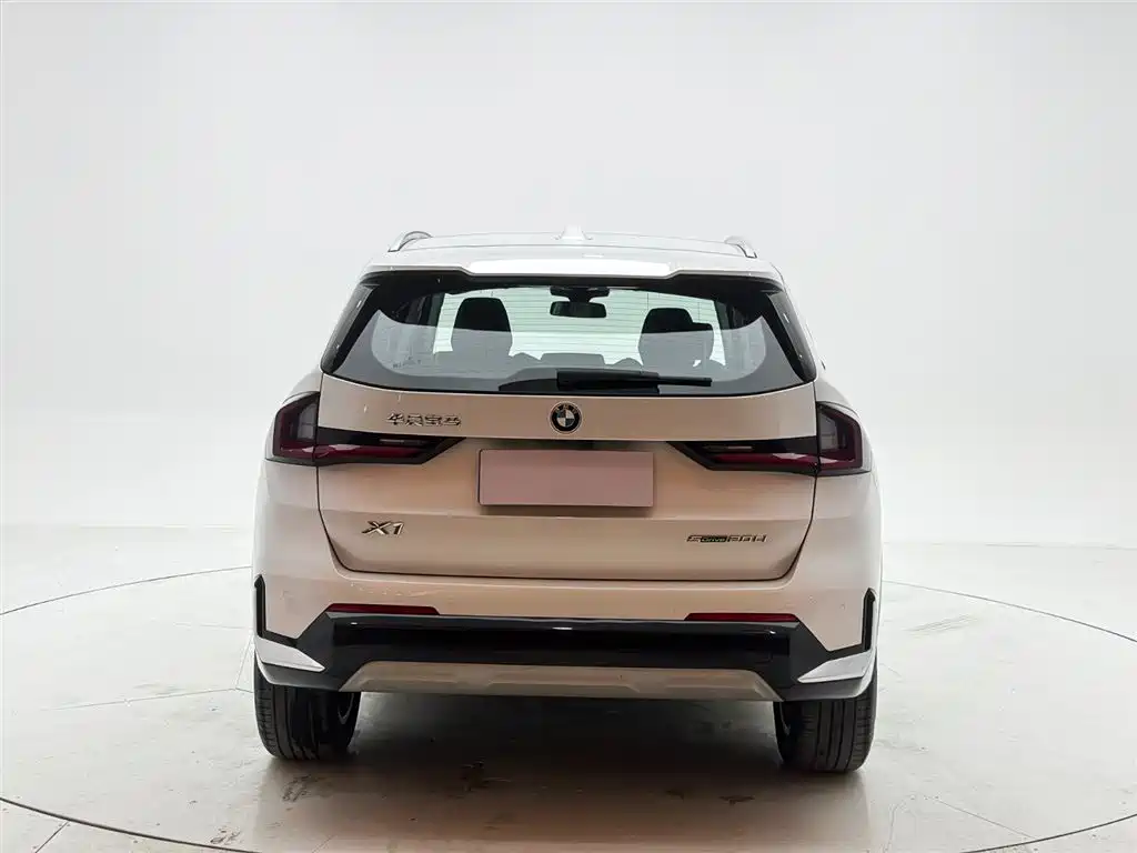 BMW X1 2023 — фото 5
