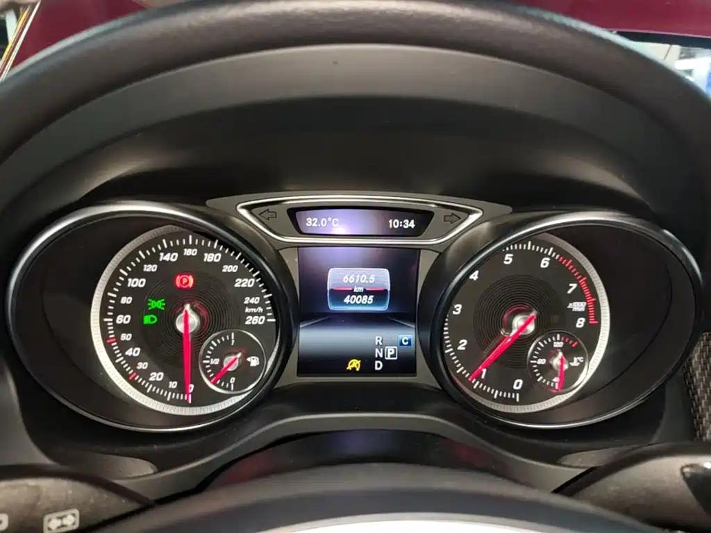 Mercedes-Benz GLA 2019 — фото 12
