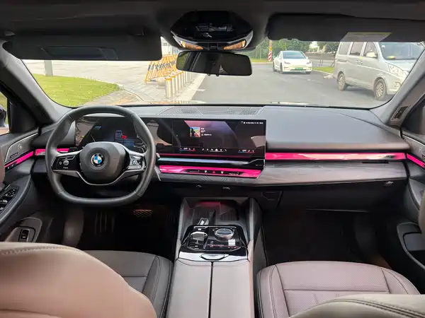 BMW 5 Series 2024