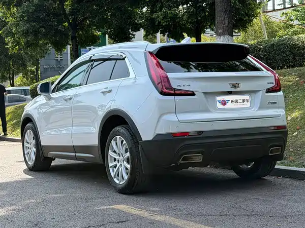 Cadillac XT4 2022