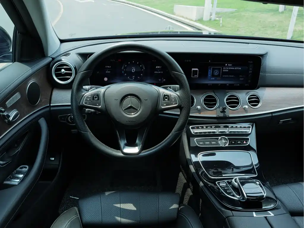 Mercedes-Benz E-Class 2017 — фото 5