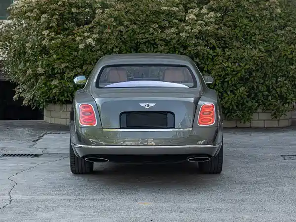 Bentley Mulsanne 2011