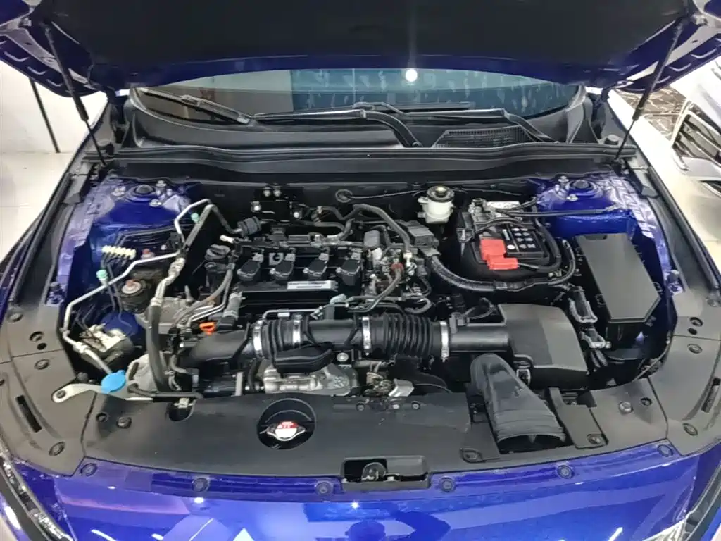 Honda Accord 2019 — фото 19