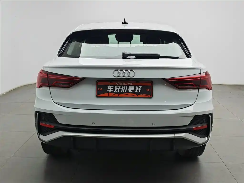 Audi Q3 Sportback 2021 — фото 4