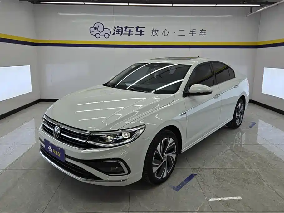 Volkswagen Bora 2023