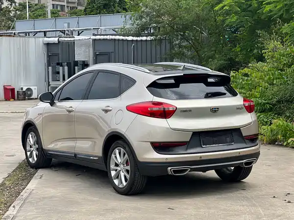 Geely Emgrand GS 2016