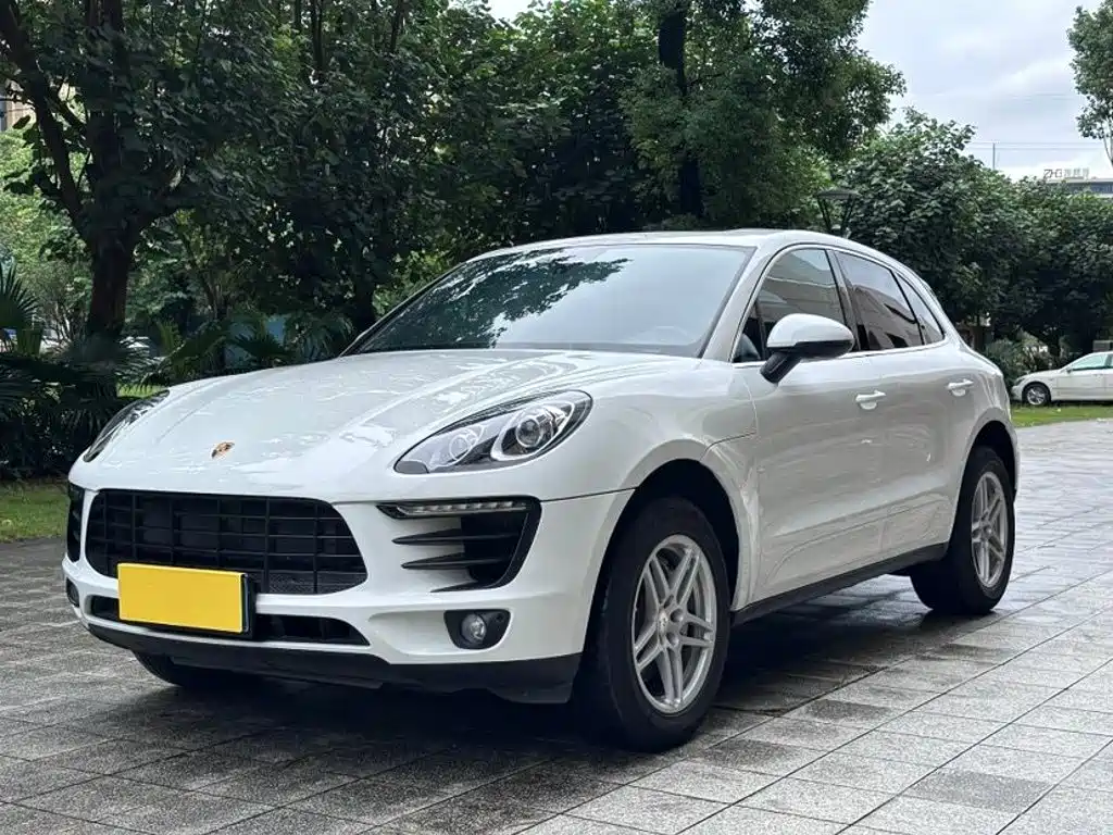 Porsche Macan 2016 — фото 1
