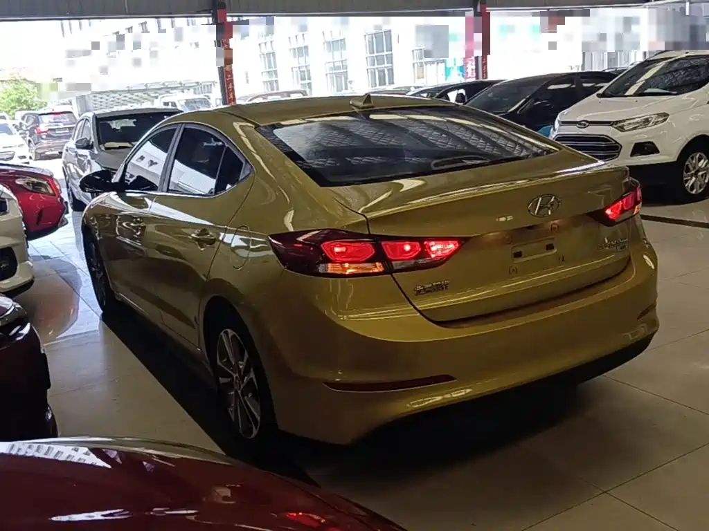 Hyundai Celesta 2017 — фото 5