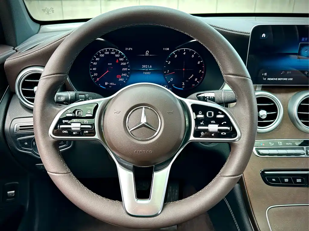 Mercedes-Benz GLC 2022 — фото 15