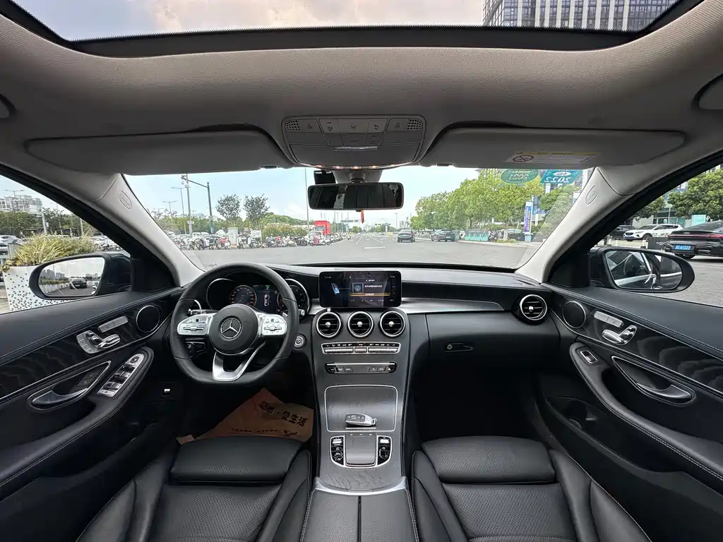 Mercedes-Benz C-Class 2020 — фото 18