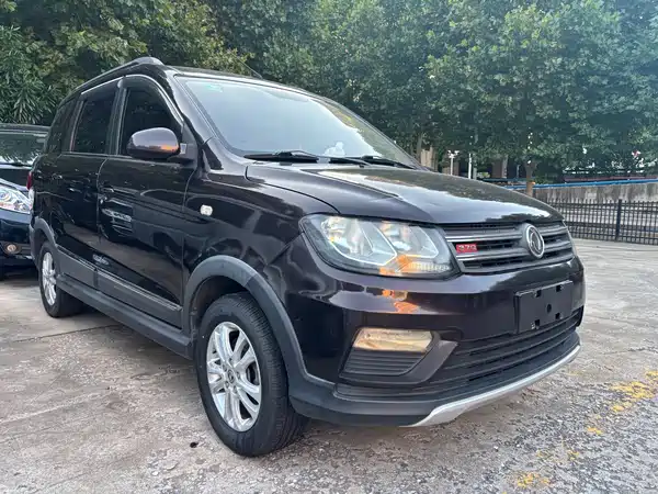 Dongfeng Scenery 370 2017