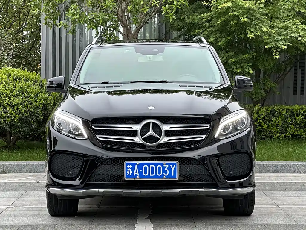 Mercedes-Benz GLE 2017 — фото 2