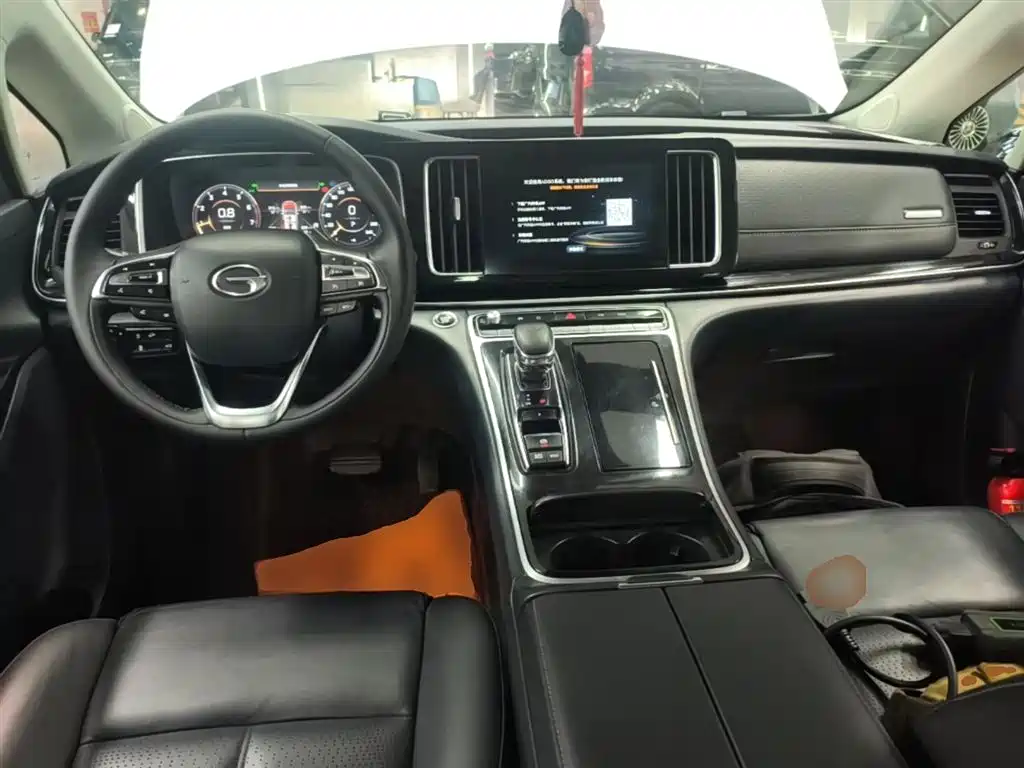 GAC Motor Trumpchi M8 2022 — фото 10