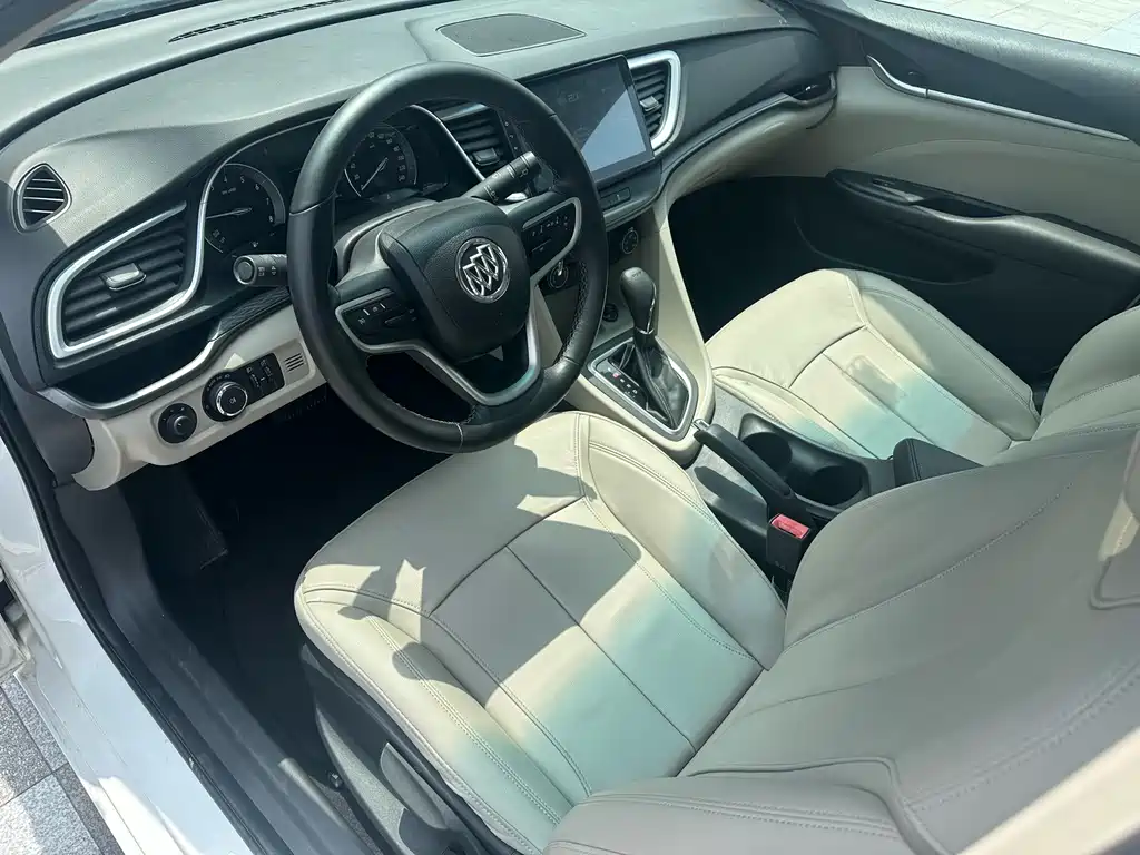 Buick Excelle 2018 — фото 11