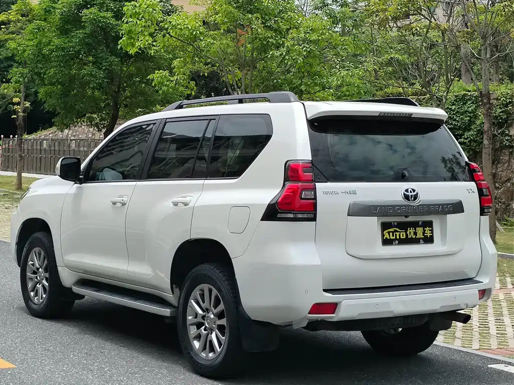 Toyota Prado 2019 — фото 12
