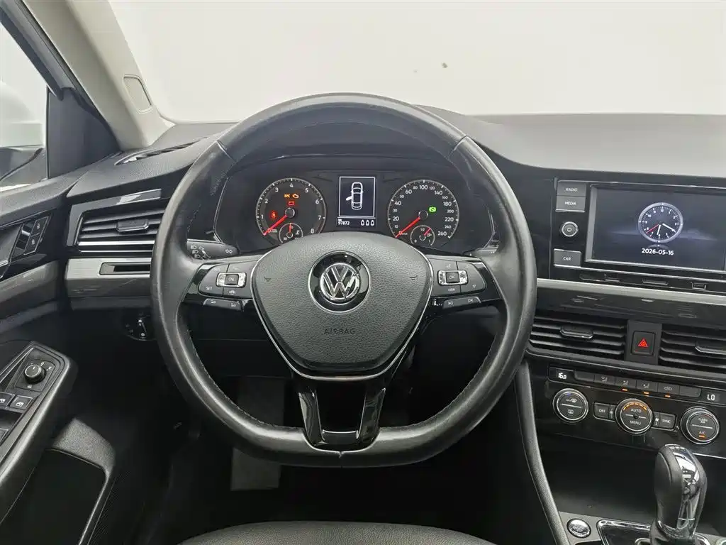 Volkswagen Bora 2019 — фото 11