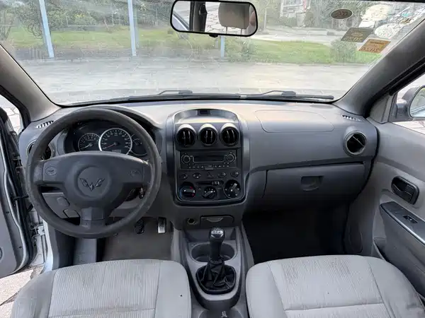 Wuling Hongguang 2015