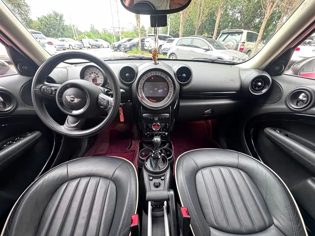 MINI Countryman 2014