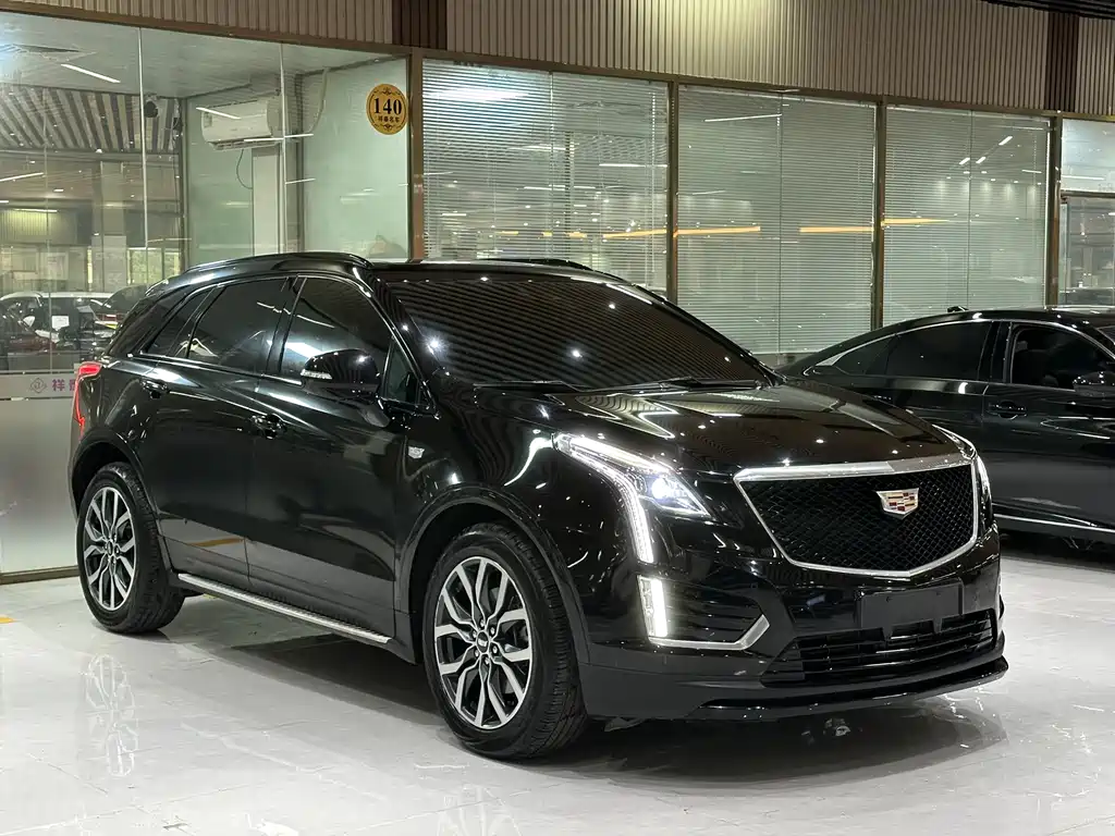 Cadillac XT5 2022 — фото 3