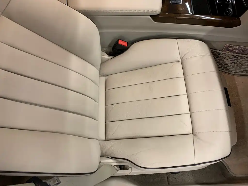 Mercedes-Benz E-Class 2015 — фото 10