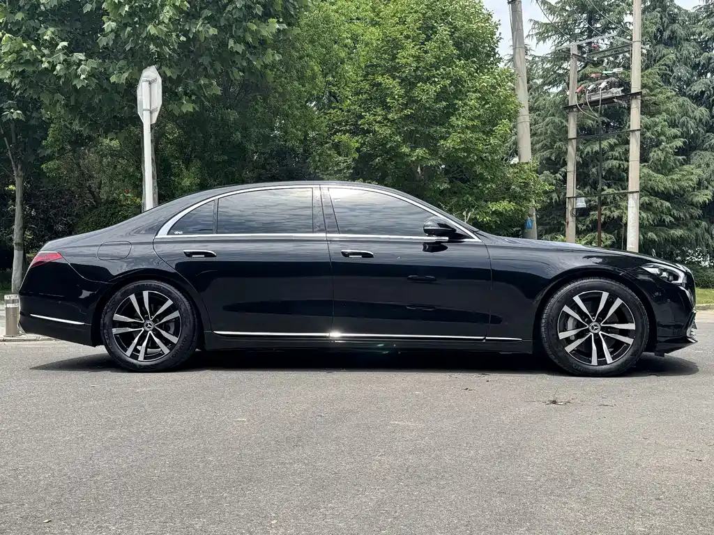 Mercedes-Benz S-Class 2023 — фото 11