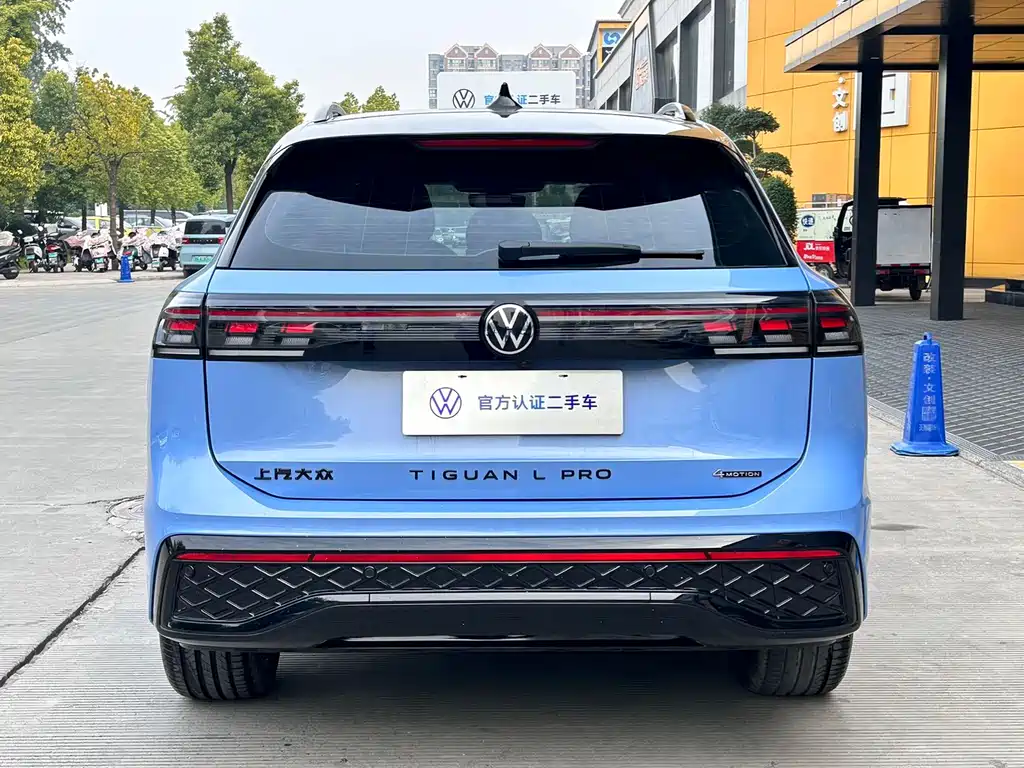 Volkswagen Tiguan L 2024 — фото 8