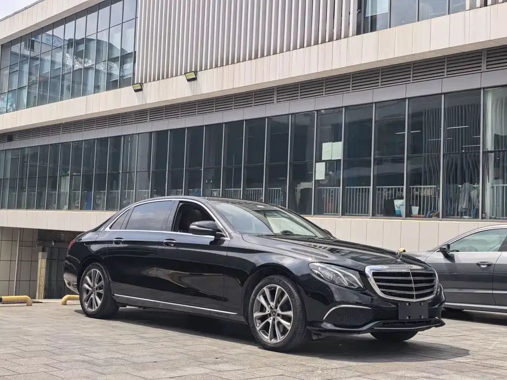Mercedes-Benz E-Class 2020 — фото 4