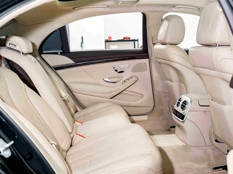 Mercedes-Benz S-Class 2017 — фото 20