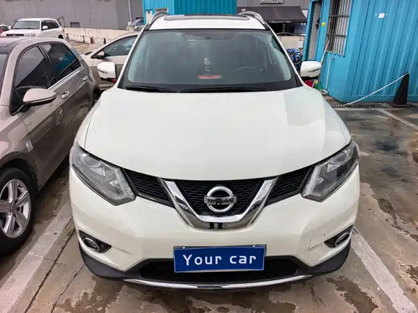 Nissan X-Trail 2014