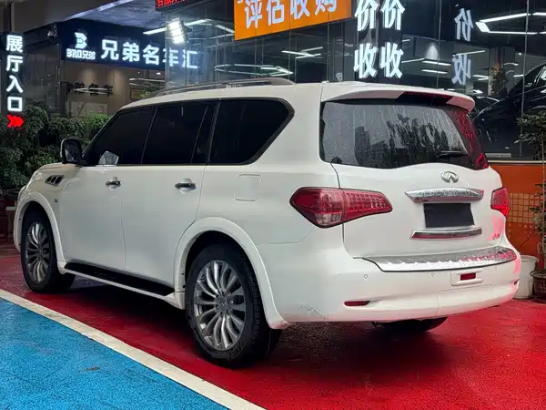 Infiniti QX80 2018
