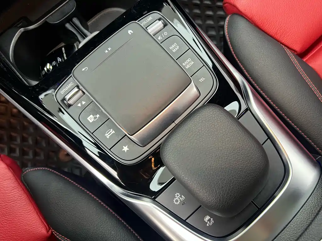 Mercedes-Benz A-Class AMG 2022 — фото 14