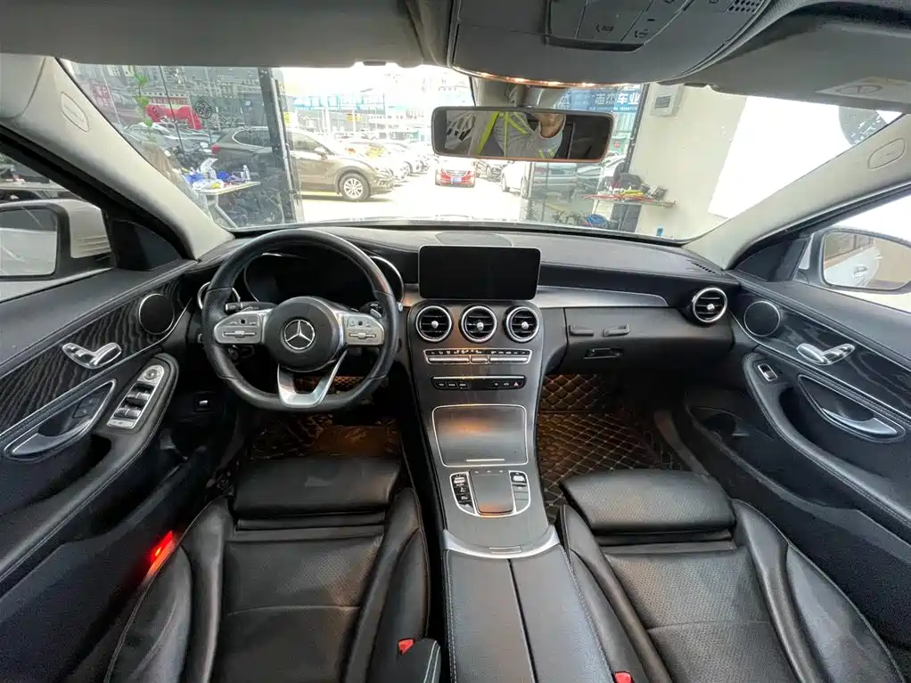 Mercedes-Benz C-Class 2020 — фото 14